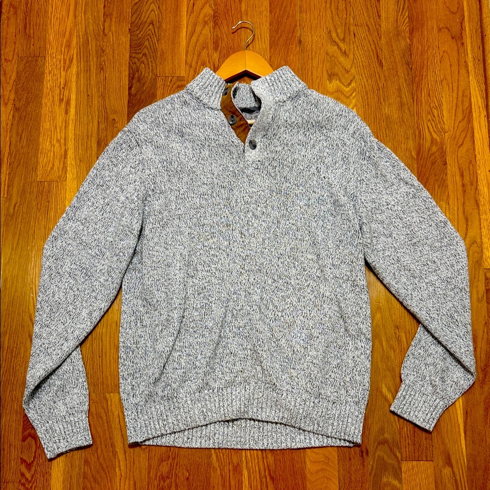 Izod Gray Crewneck Men's Sweater